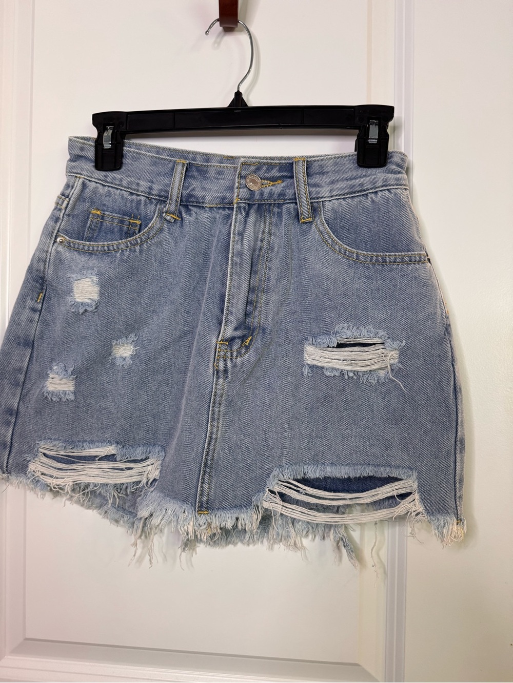 SHEIN Light Blue Distressed Denim Skort
